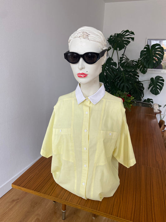 Chemise jaune pâle