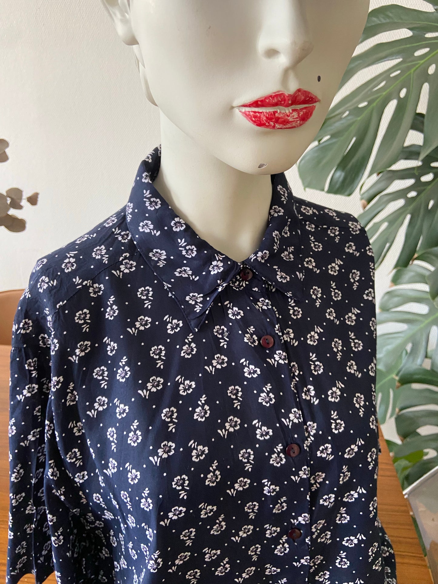 Floral navy shirt