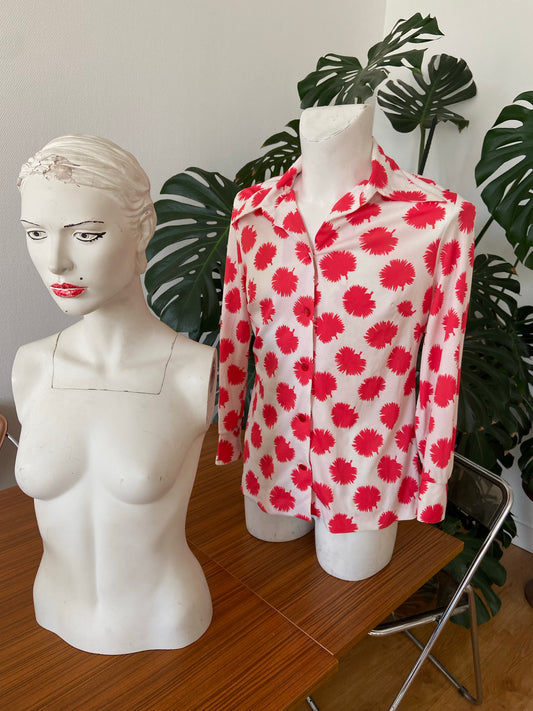Chemise oeillets roses