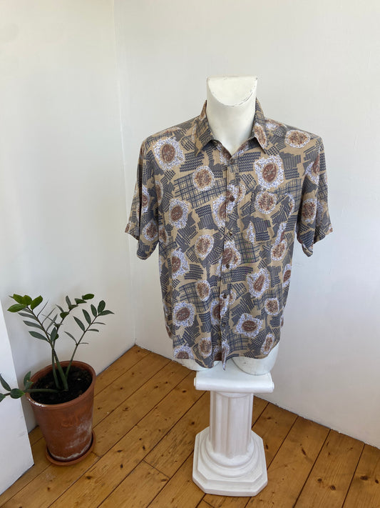 Chemise ruiguan