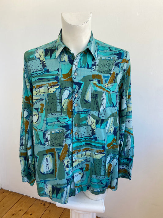 Chemise verte globe-trotter