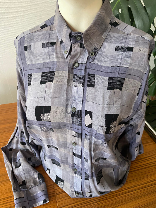 Chemise windows
