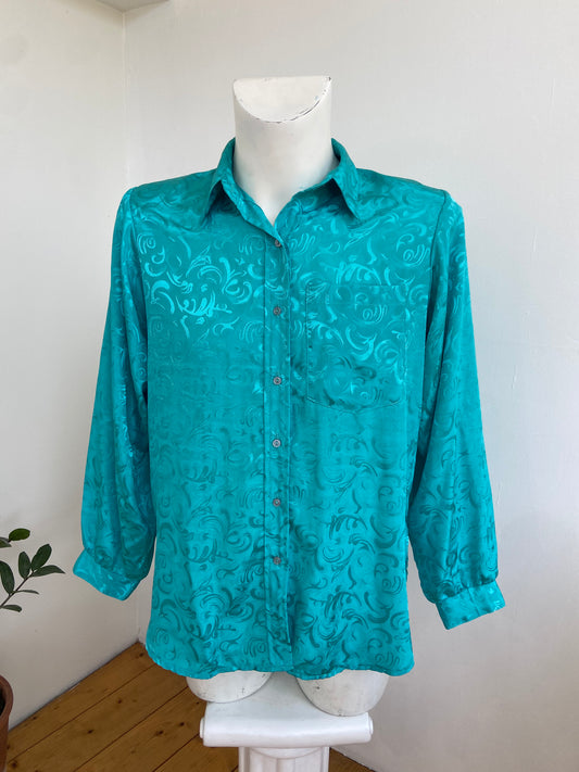 Chemise turquoise arabesques