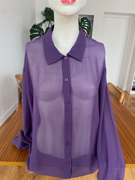 Chemise violette voile