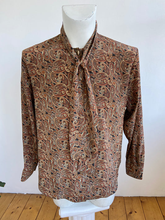 Chemise bardhele