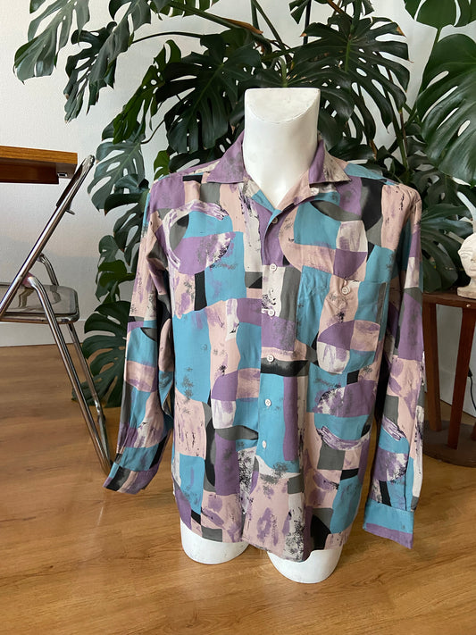 Chemise bleue mauve