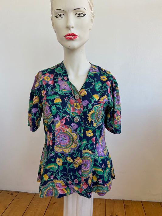 Chemise we go along