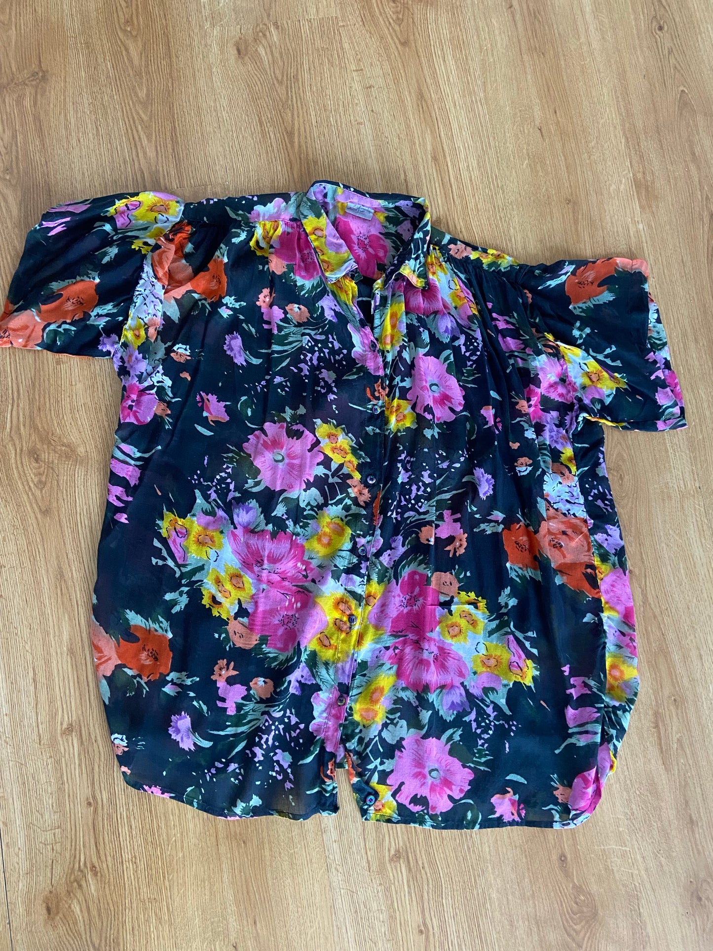 Country flowers shirt