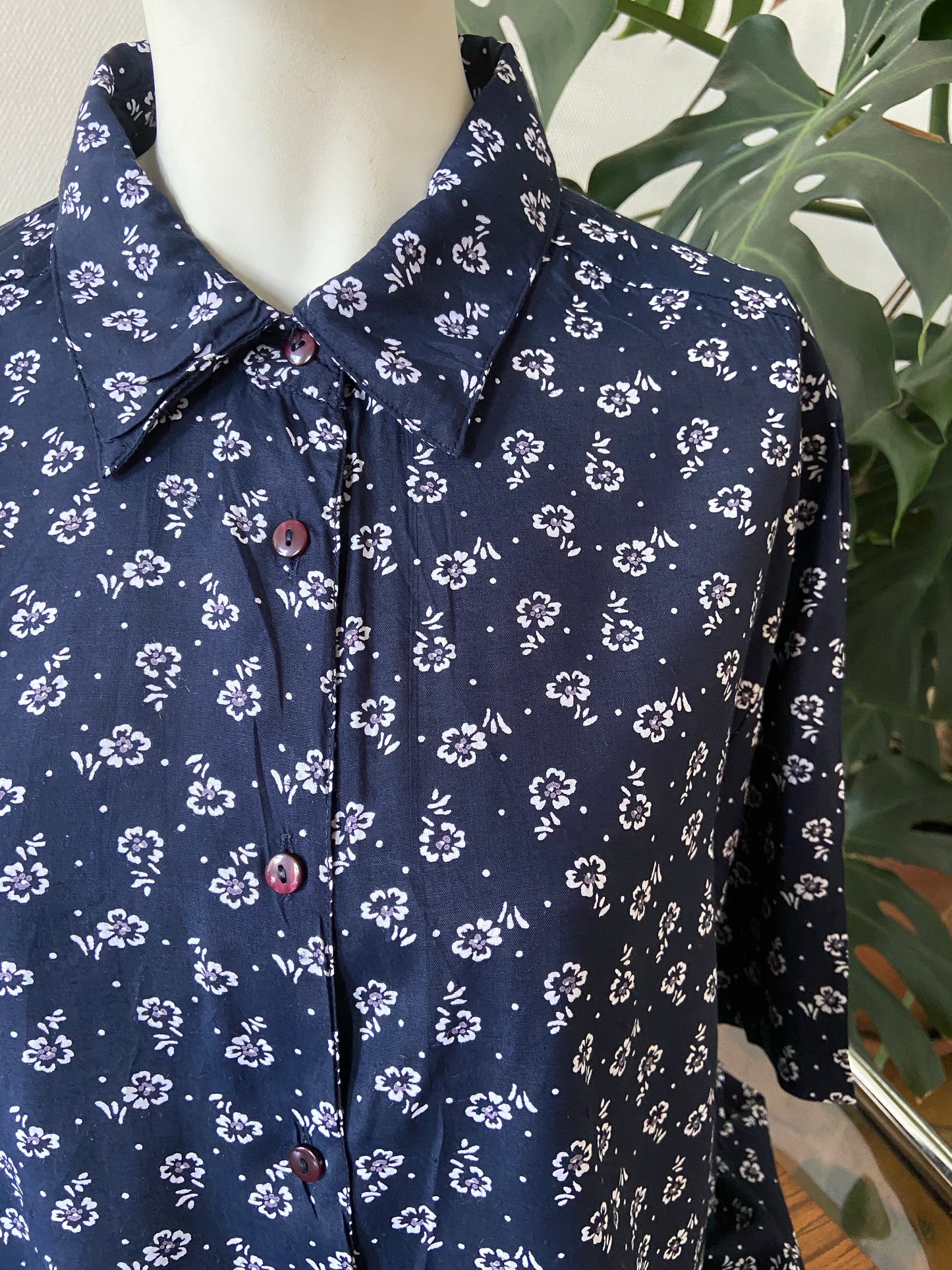 Floral navy shirt