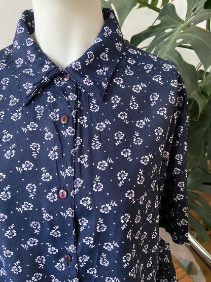 Chemise marine fleurettes