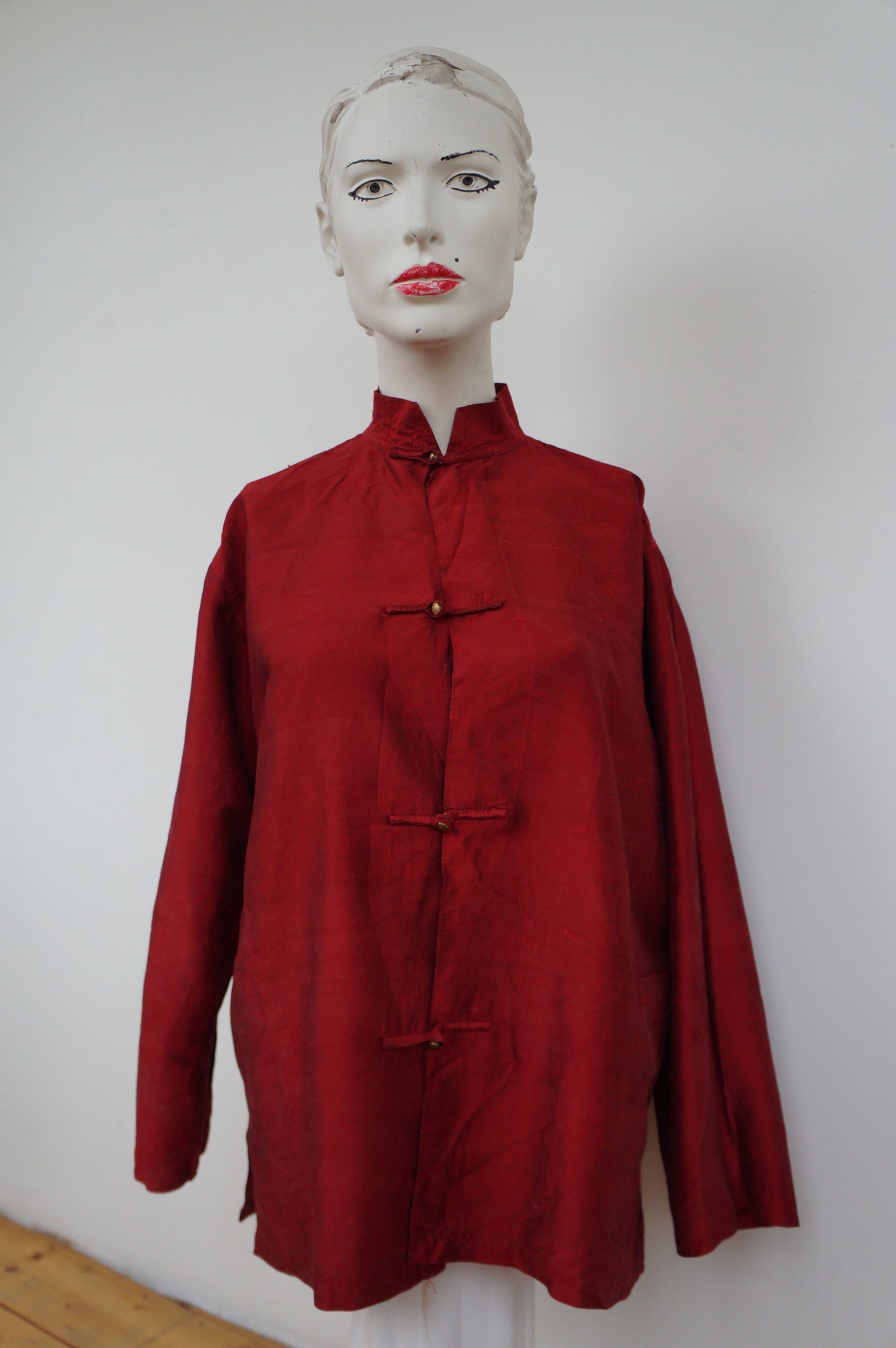 Red silk mao shirt