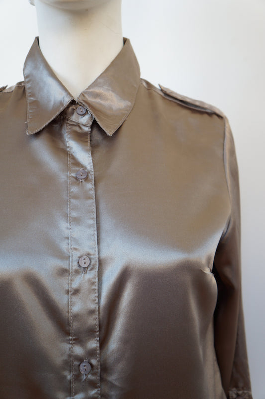 Chemise golden satin